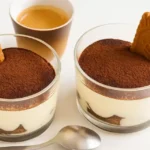 tiramisu speculoos sans alcool dans un plat transparent